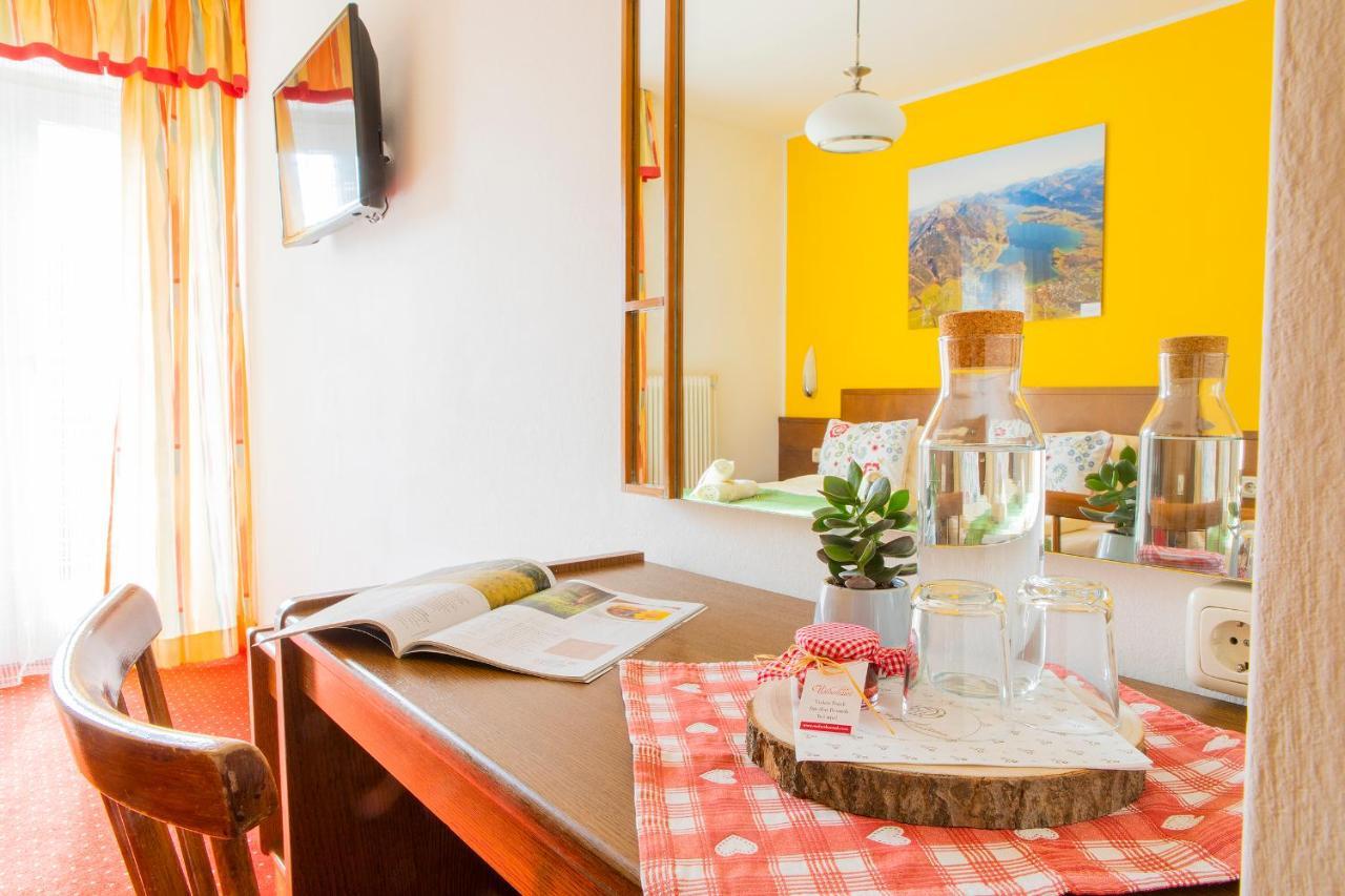 שטרובל Hotel Garni Weberhausl מראה חיצוני תמונה