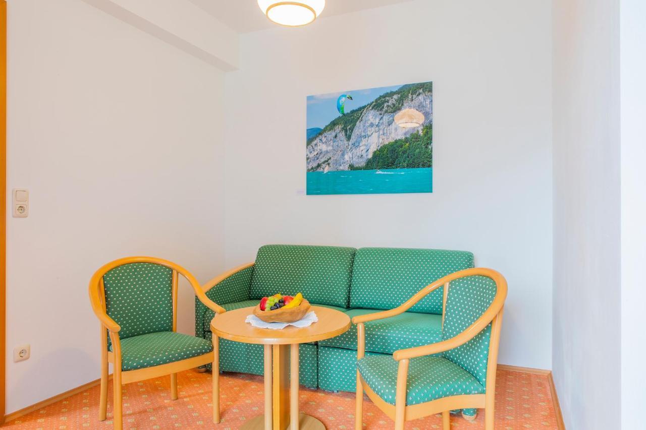 שטרובל Hotel Garni Weberhausl מראה חיצוני תמונה