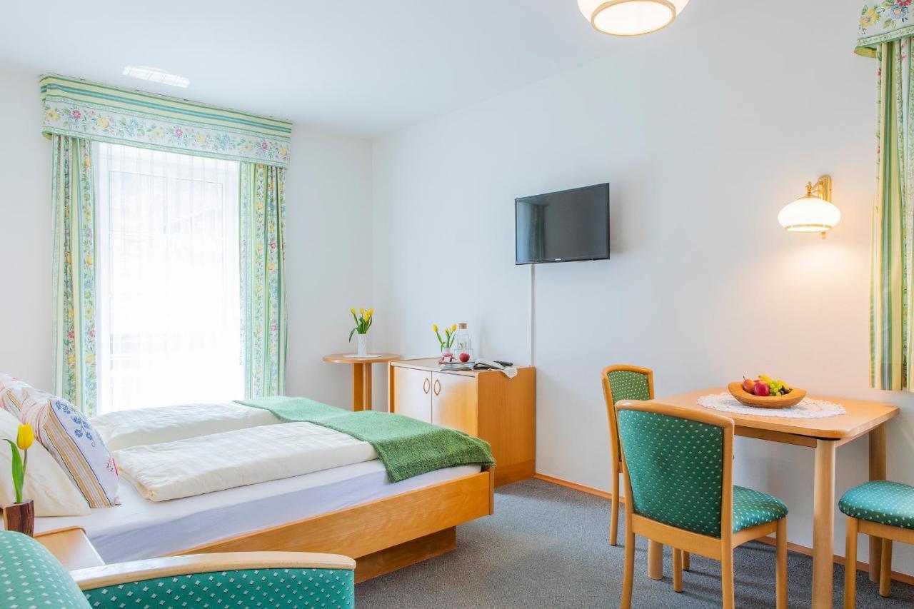 שטרובל Hotel Garni Weberhausl מראה חיצוני תמונה
